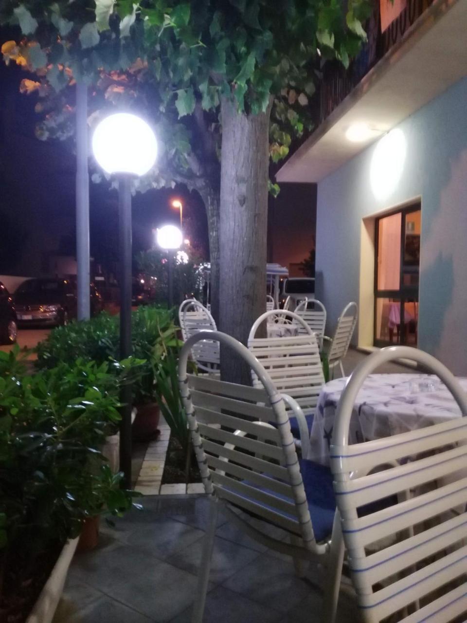Hotel Marittimo Rimini Exterior photo
